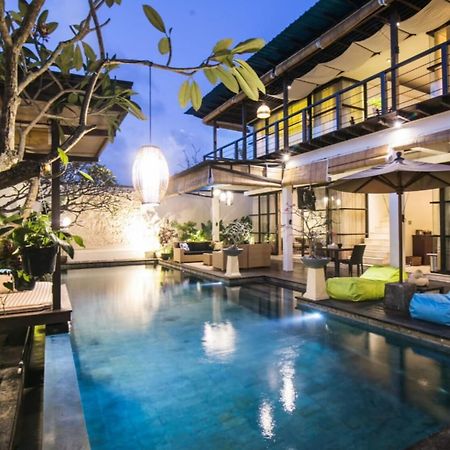 Sunset Paradise Villa Temple Hill Jimbaran Esterno foto